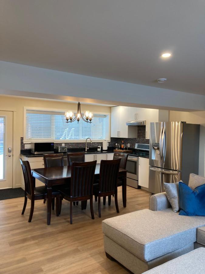Bright Poolside Walkout Two Bedroom Basement Suite In The Okanagan Penticton Dış mekan fotoğraf